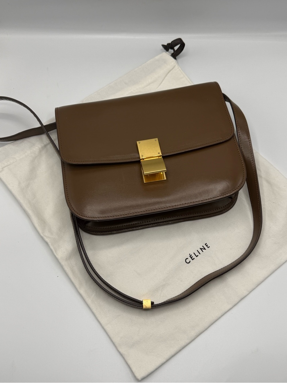 CELINE - Box Calfskin Medium Classic Box Flap Bag Camel w/ Dust Bag